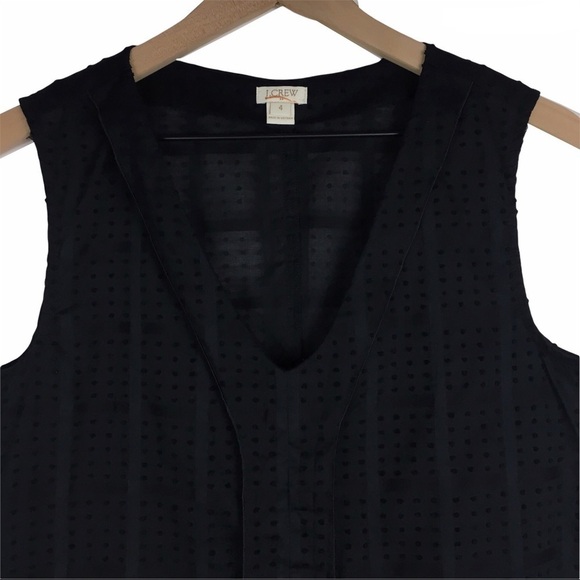 J CREW 100% Cotton Shell Top Sleeveless Swiss Dot V Neck Lightweight Size 4 - Picture 2 of 8